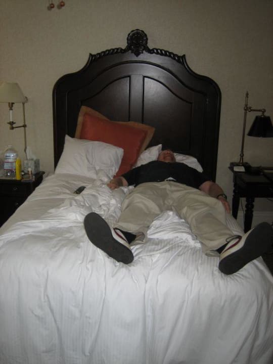 Ein normales Doppelbett im Del Hotel Del Coronado