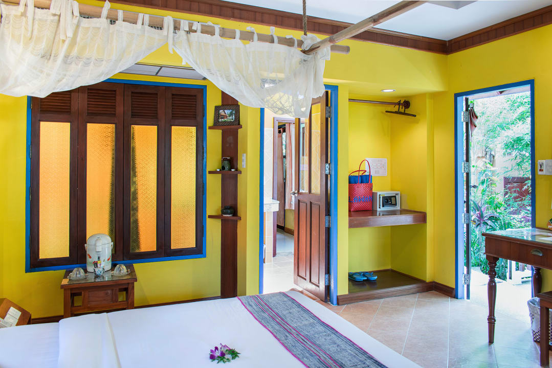 Zimmer Lawana Resort