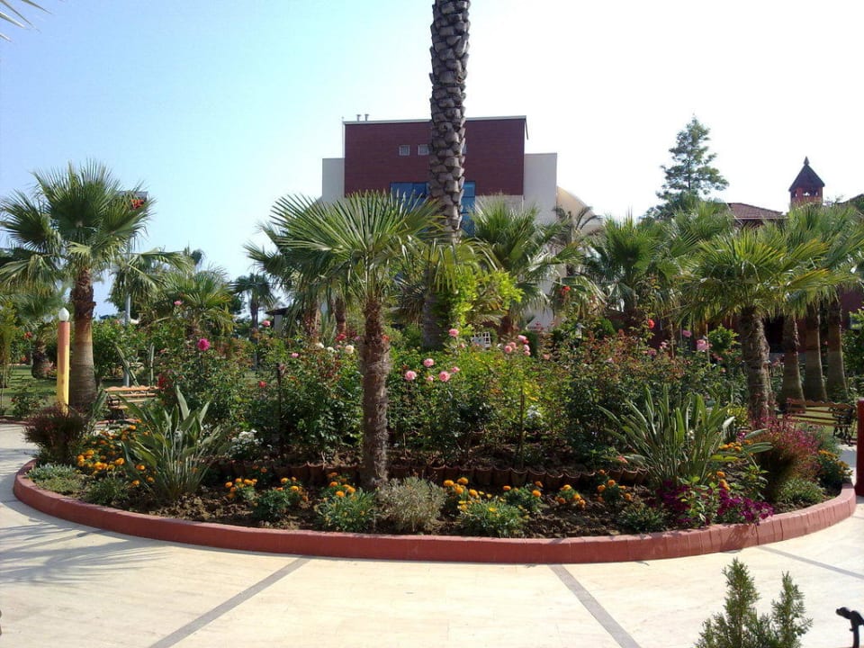 Garden Saphir Hotel & Villas