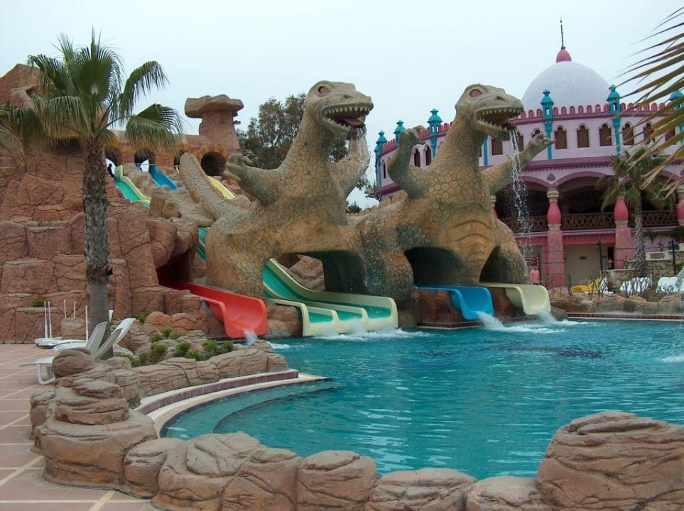 Wasserpark Kamelya Aishen Club