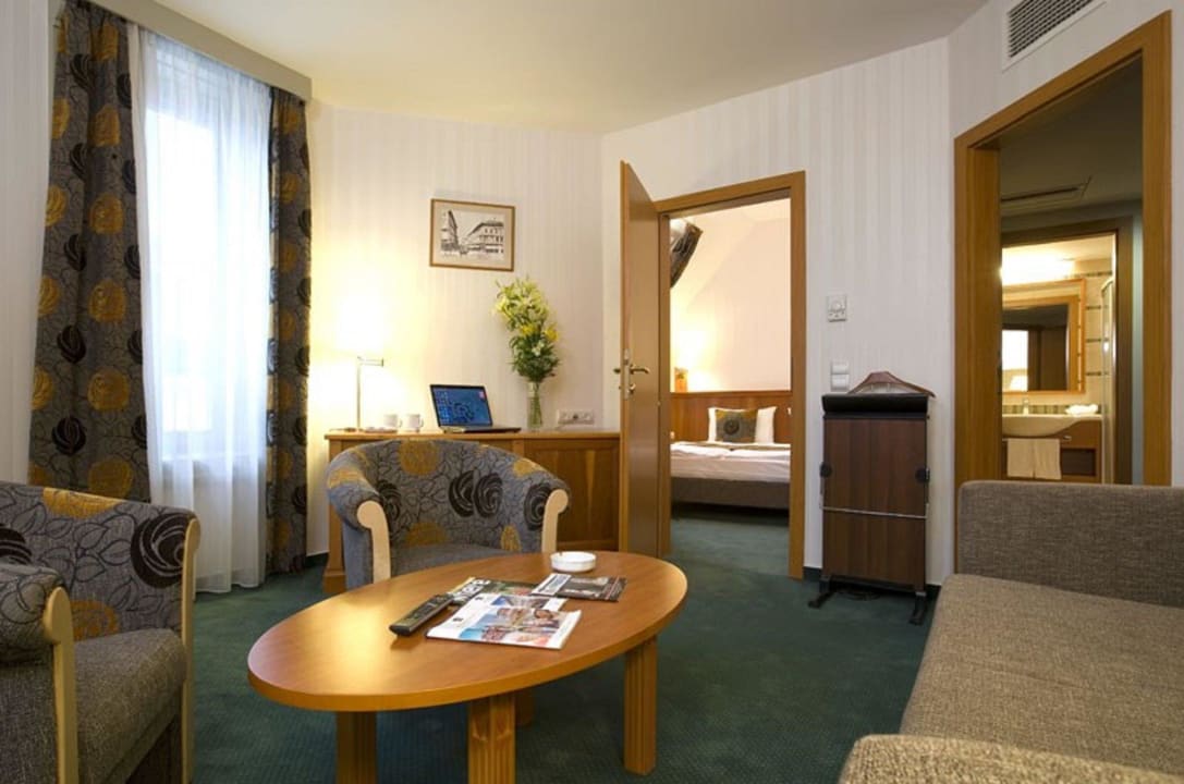 Apartment Three Corners Hotel Art