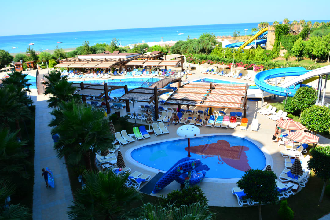 Poolanlage Adalya Ocean Deluxe