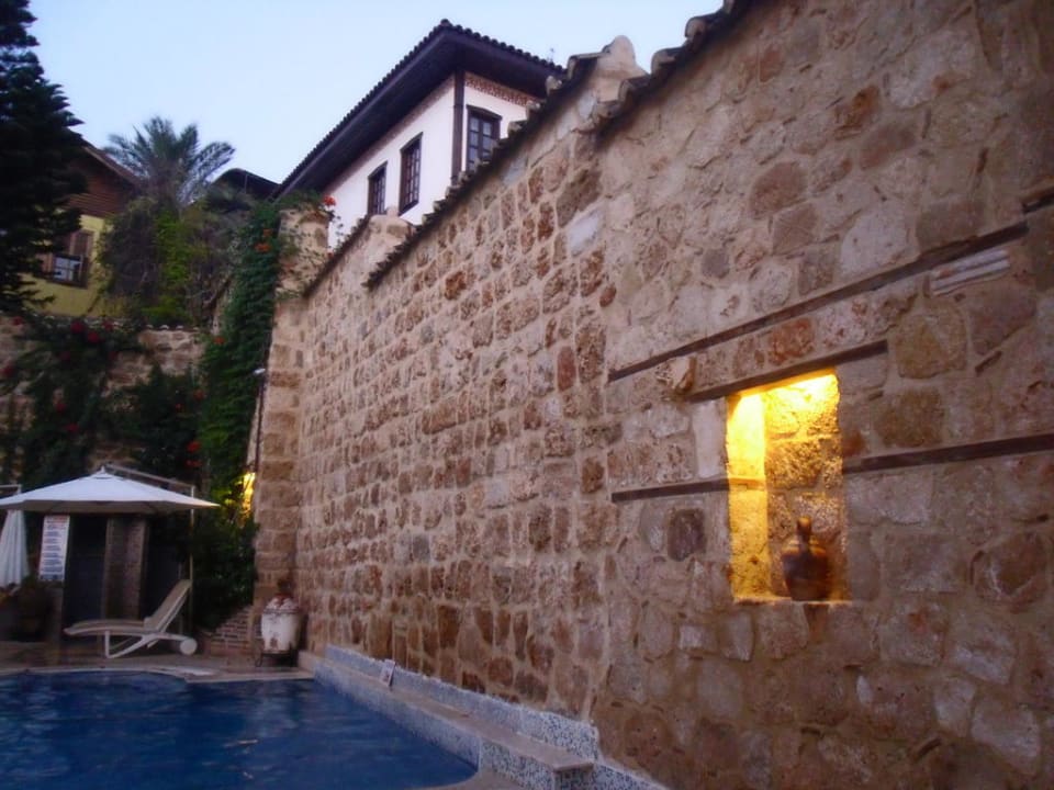 Beleuchtung am Pool Dogan Hotel by Prana Hotels & Resorts