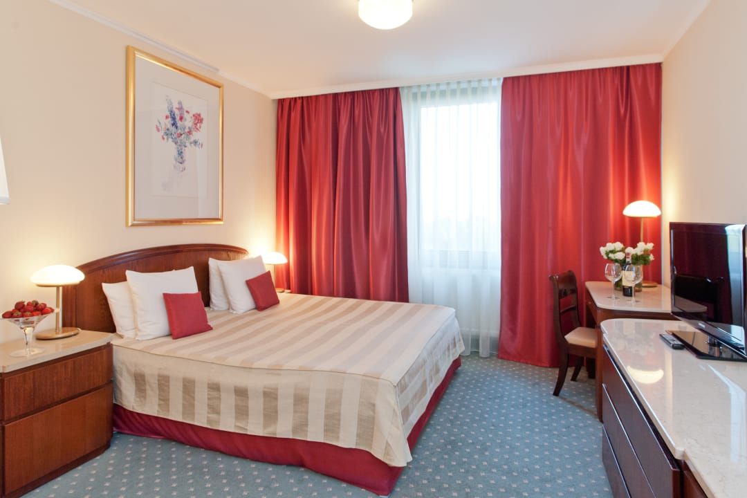 Zimmer Crown Piast Hotel & Park