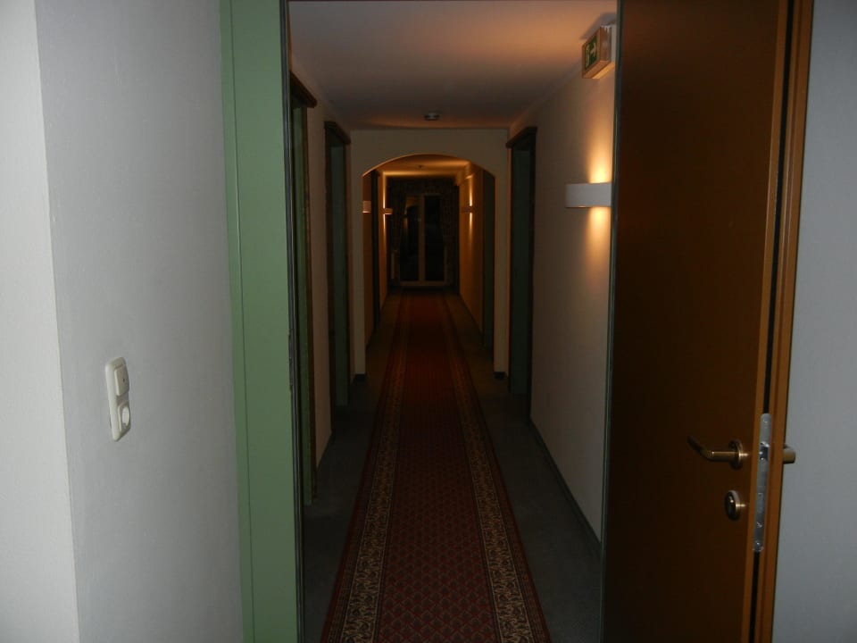 Hotel-Flur Hotel Garni Fels