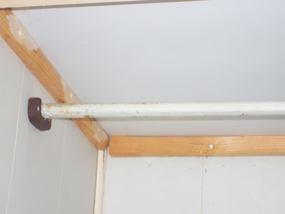 Dreckiger Wandschrank Livadi Nafsika Hotel - Adults Only