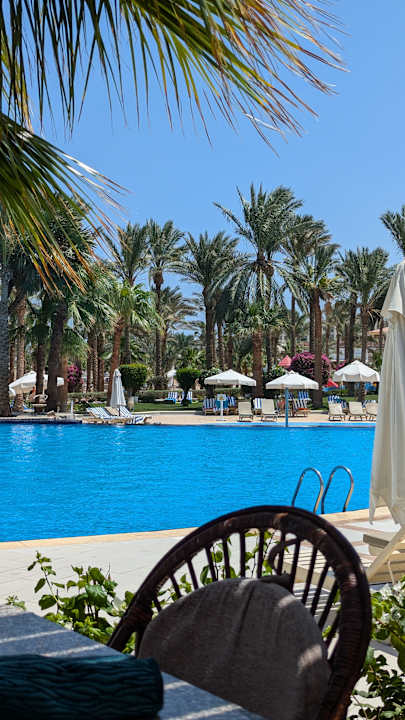 Gastro Brayka Bay Resort