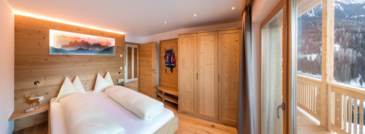 Zimmer Apartments Unterkantiolerhof