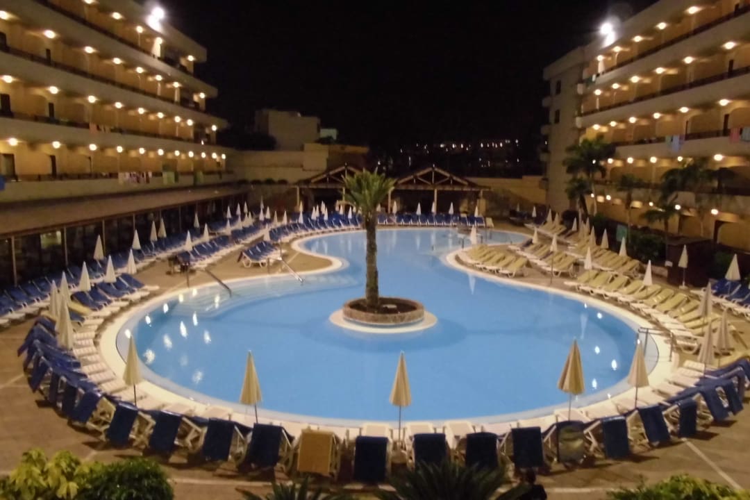 Ausblick vom Balkon  GF FANABE