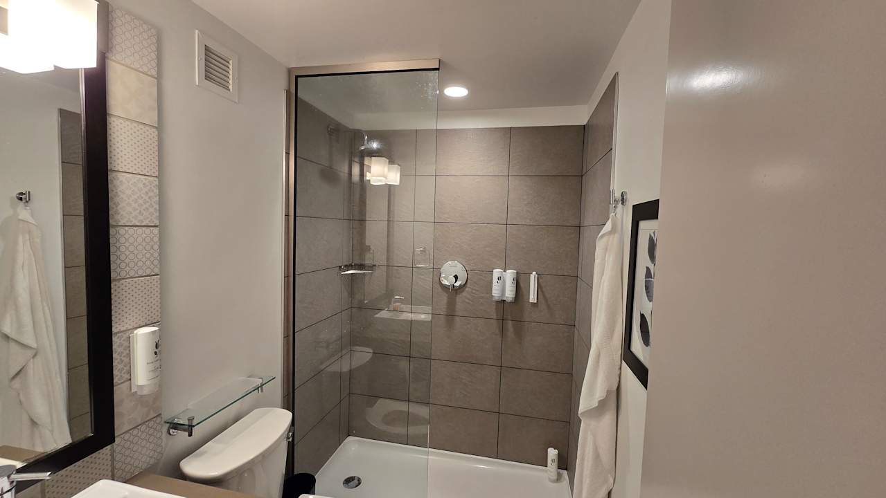 Zimmer Country Inn & Suites by Radisson, Seattle-Tacoma International Airport, WA