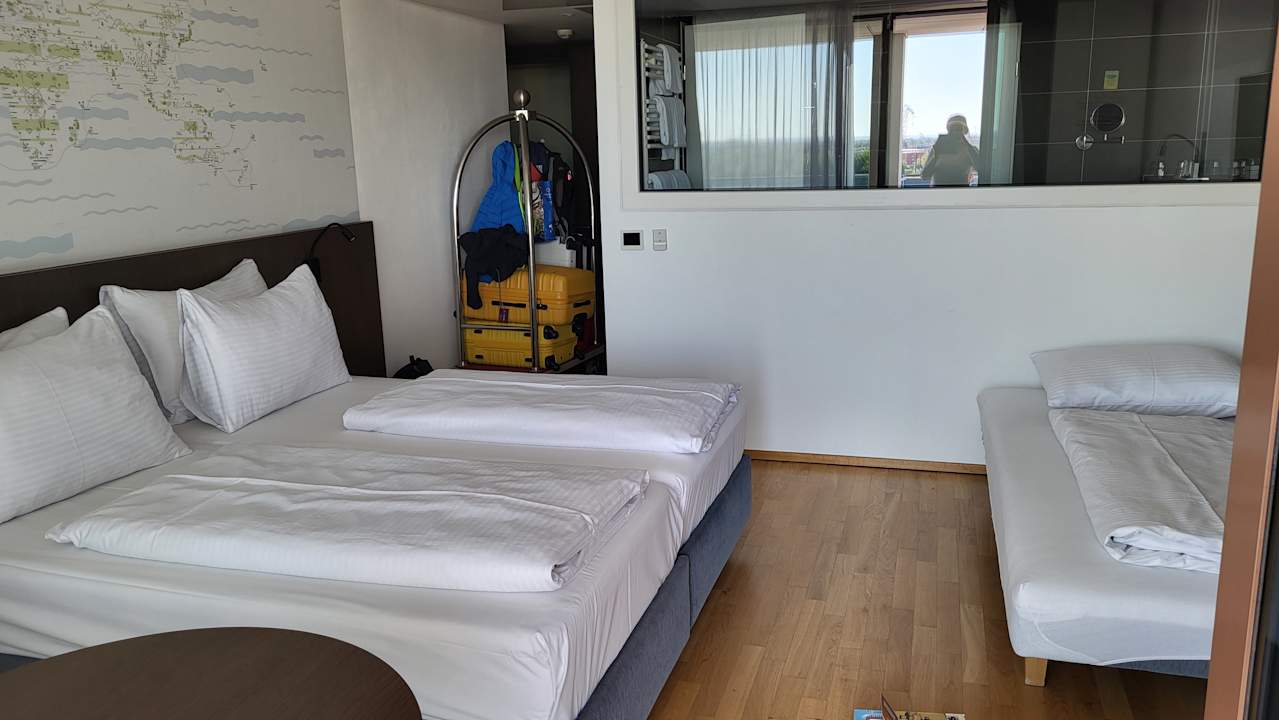 Zimmer JUFA Hotel Hamburg HafenCity