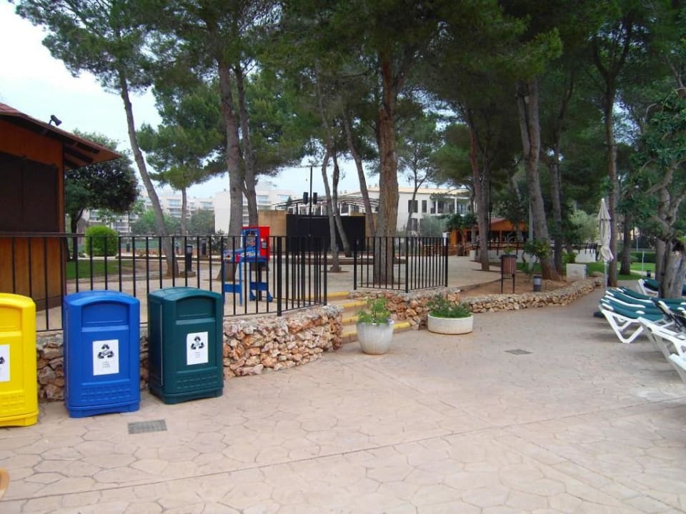 Es wird Müll getrennt Protur Floriana Resort Aparthotel