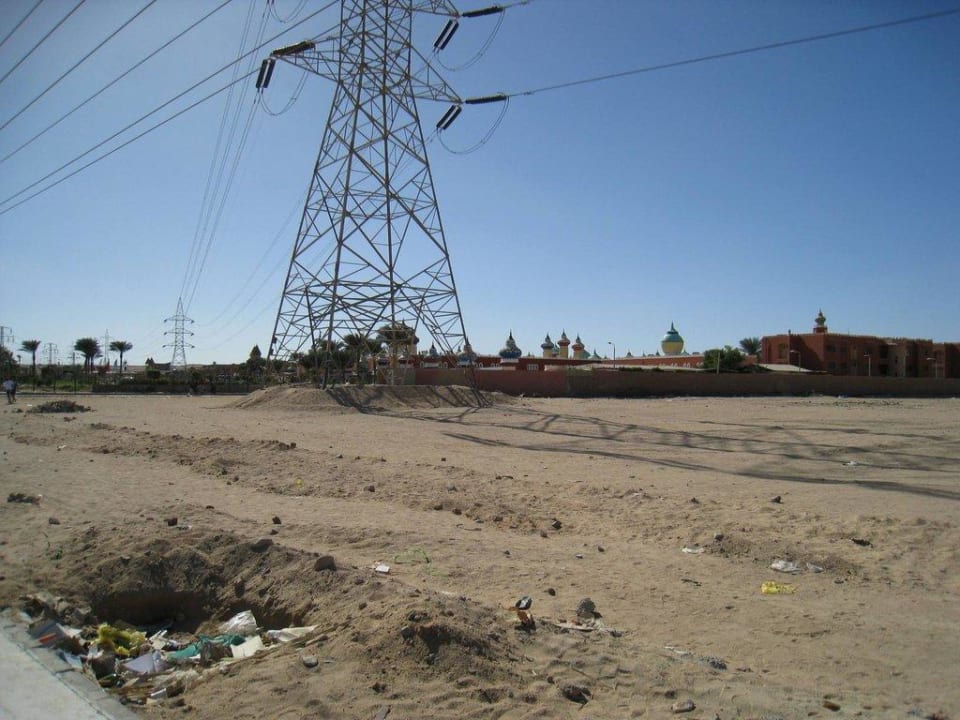 Megahochspannung Pickalbatros Alf Leila Wa Leila Resort - Neverland Hurghada