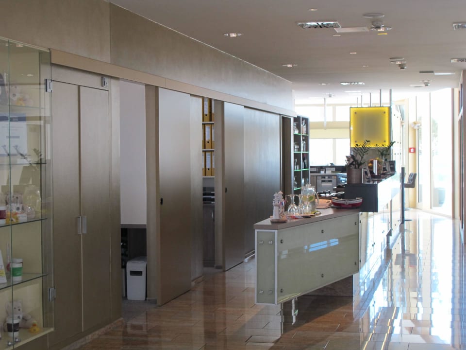 Rezeption Best Western Hotel Bremerhaven