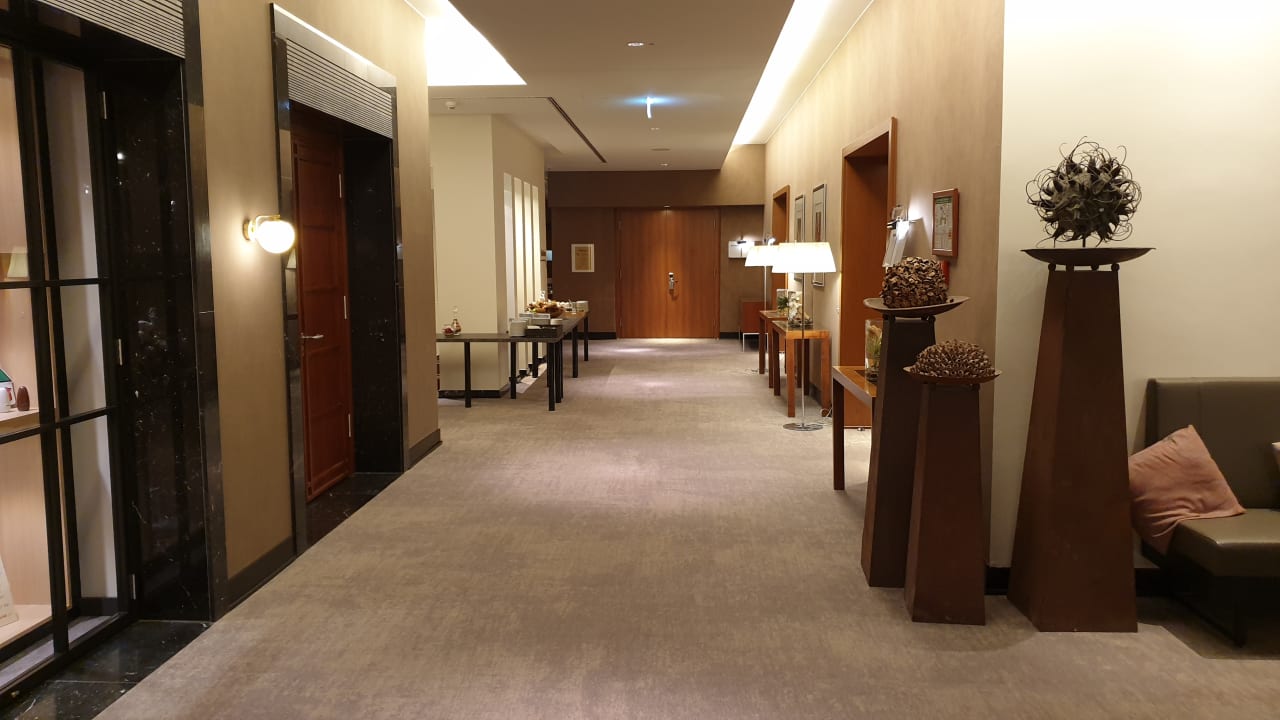 Lobby Hotel Mondial am Dom Cologne- MGallery