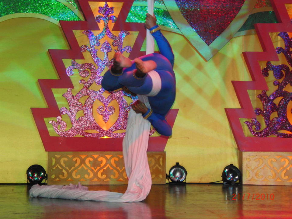 Bollywoodshow TUI MAGIC LIFE Africana