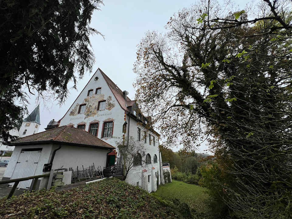Außenansicht Schlosshotel Grünwald