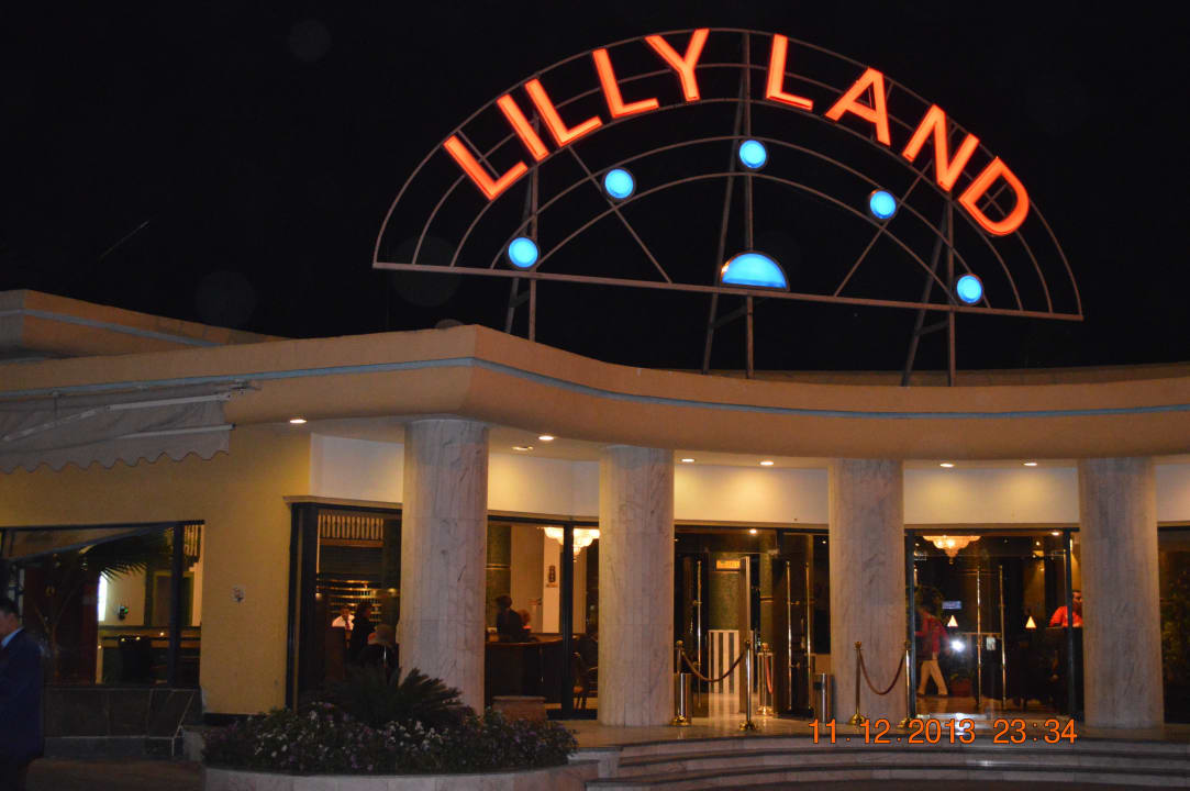 Вход на рессепшен Mirage Bay Resort & Aqua Park