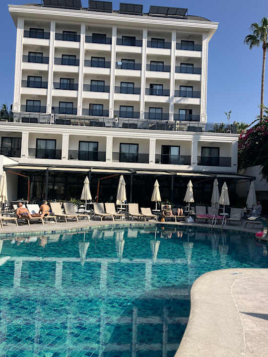 Pool Side Zeugma Hotel - Adult Only 16 Plus