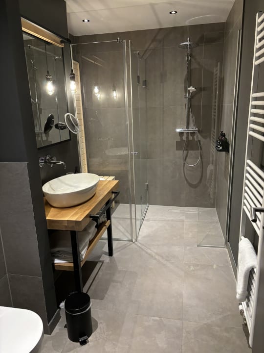 Zimmer EchtZeit - Dein Hotelquartier