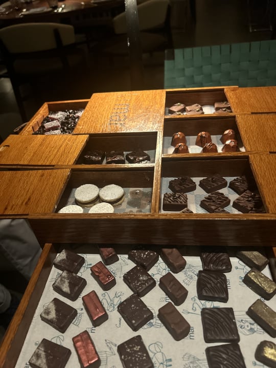 Gastro Atlantis The Royal