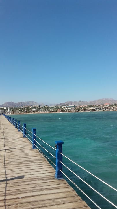 Strand Coral Sea Holiday Village