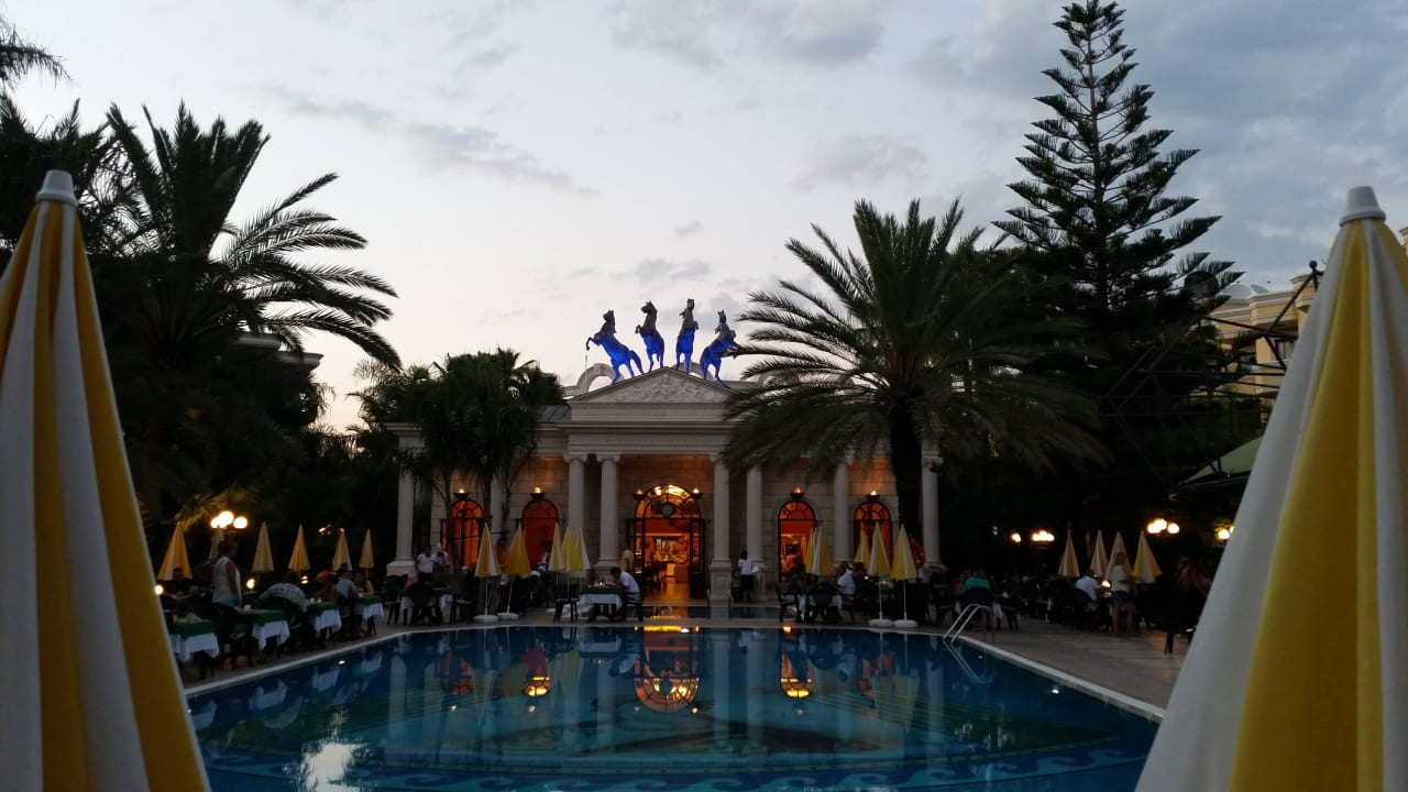 Restaurant mit Außenbereich Hotel Yetkin