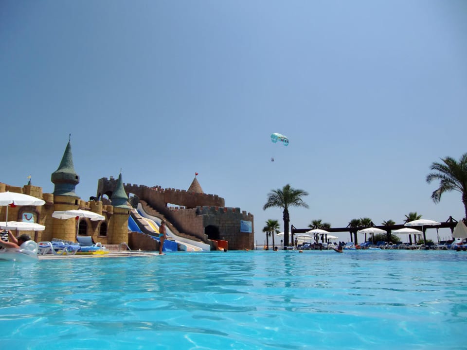 Hauptpool TUI BLUE Palm Garden