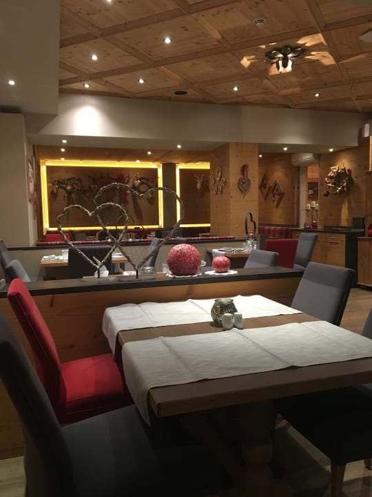 Gastro Alpin- & Wellnessresort Stubaierhof