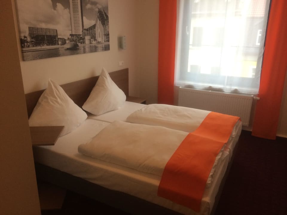 Doppelbett Hotel McDreams Leipzig-City