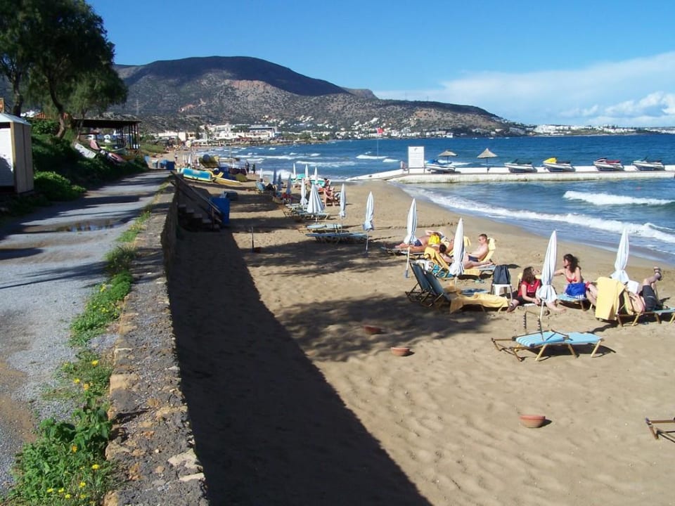 Strand Alexander Beach Hotel & Village Resort