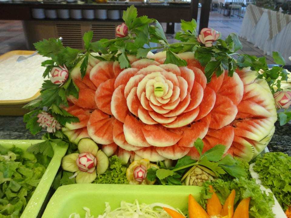 Вкуснятина Fodele Beach & Water Park Holiday Resort