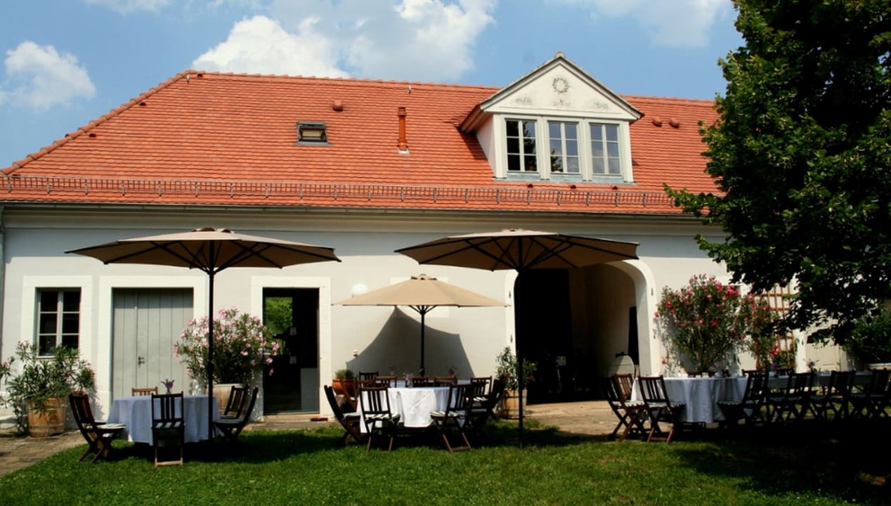 Außenansicht Weingut Haus Steinbach