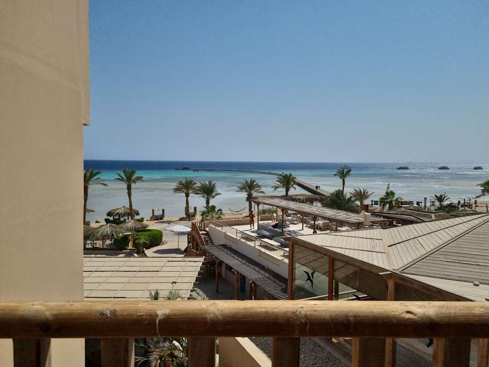 Außenansicht The Breakers Diving & Surfing Lodge