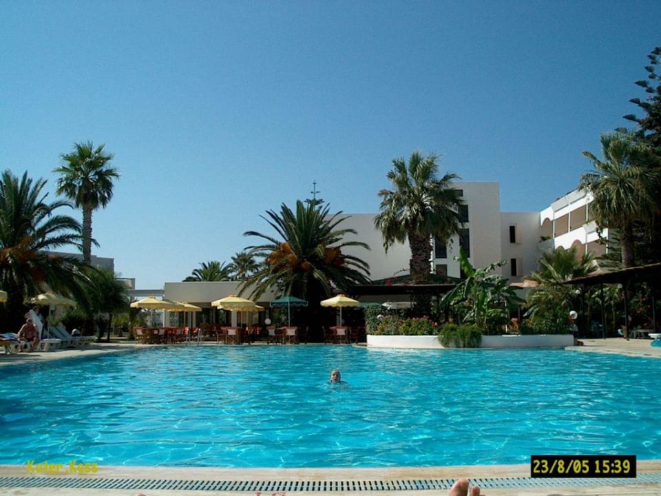 Pool am Altbau Hotel Tigaki Beach