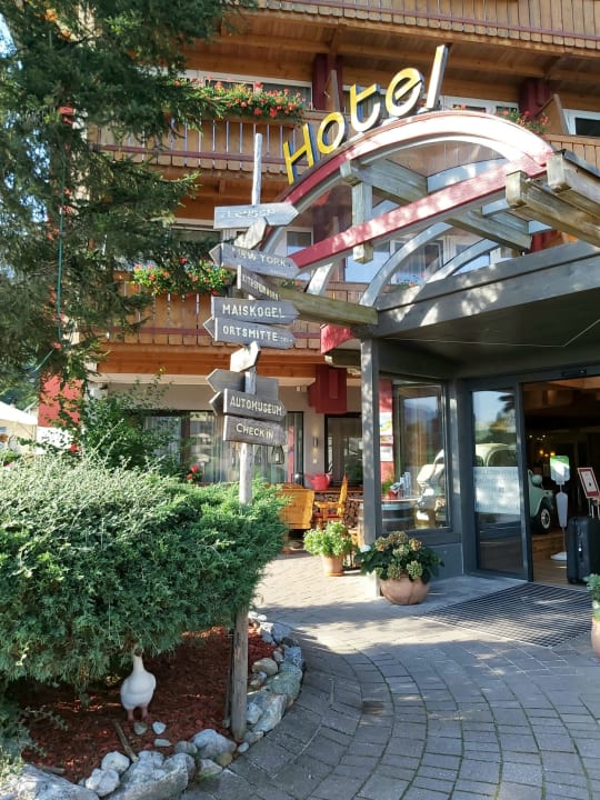 Außenansicht Vötters Verwöhnhotel Kaprun