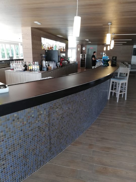 Gastro BG Tonga Tower Design Hotel & Suites