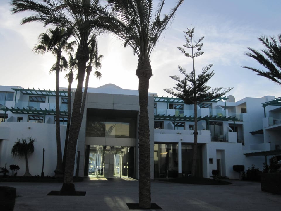 Weg zur Rezeption Barceló Teguise Beach - Adults only