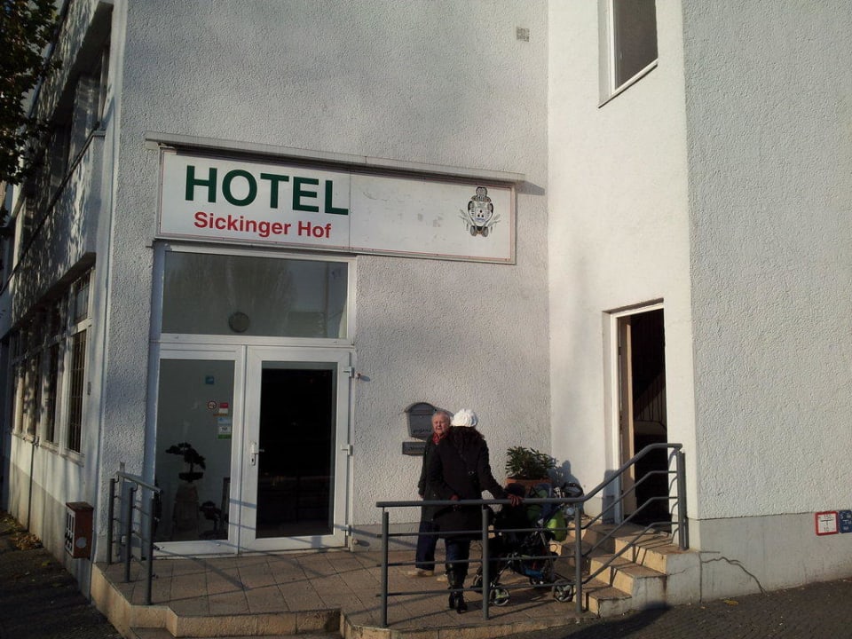 Außenansicht Hotel Pension Sickinger Hof