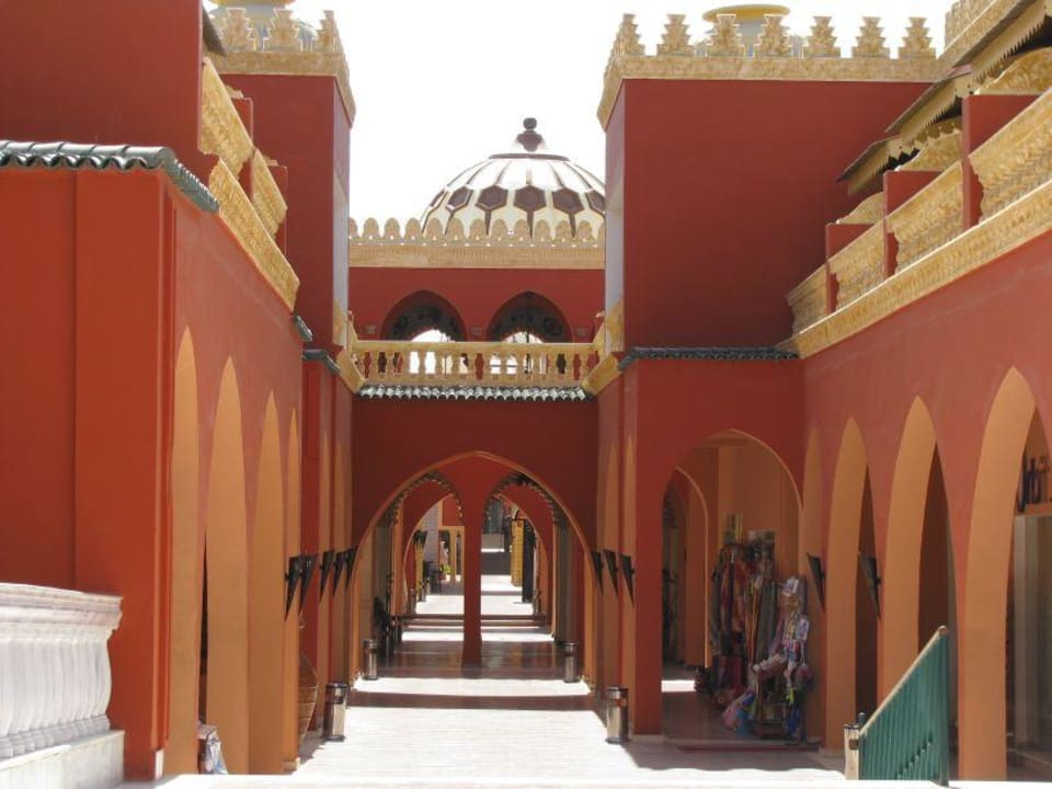 Główna uliczka Pickalbatros Alf Leila Wa Leila Resort - Neverland Hurghada