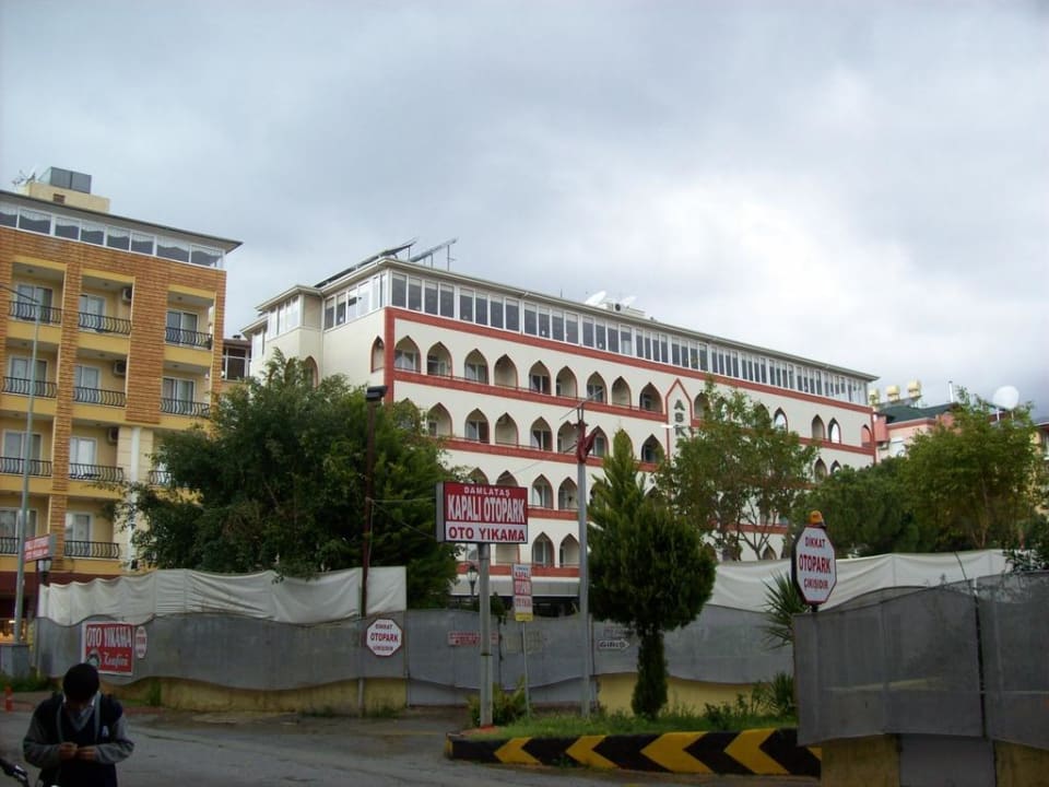 Blick von Außen Hotel Aslan City Kleopatra