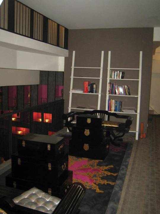 Gestaltung auf den einzelnen Etagen Hotel The Small Chiang Mai