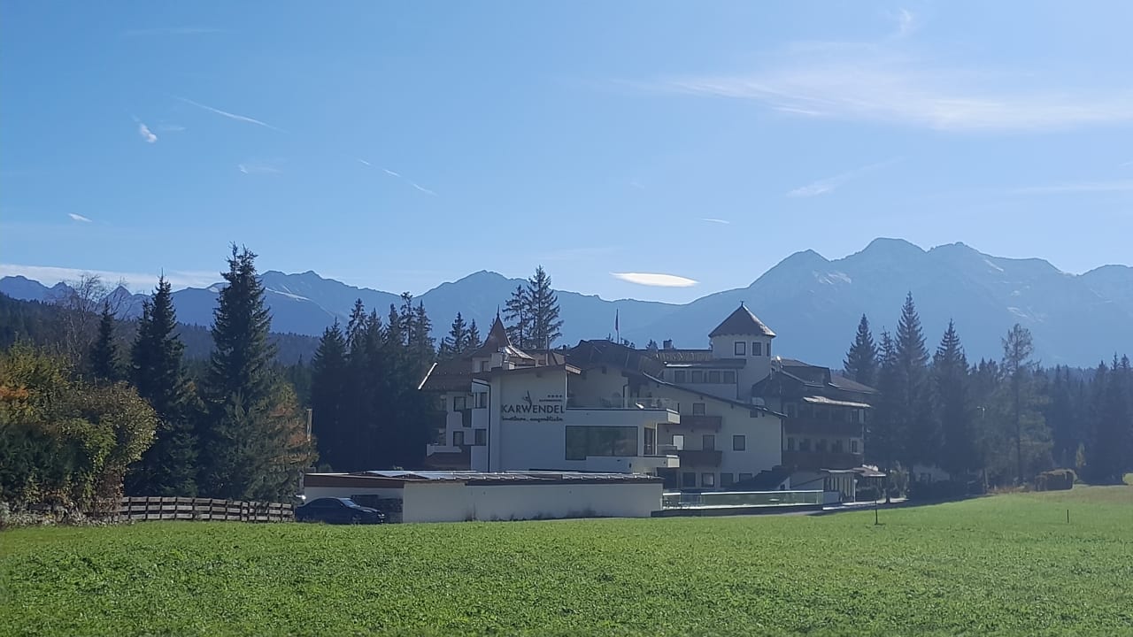 Außenansicht Alpenhotel Karwendel