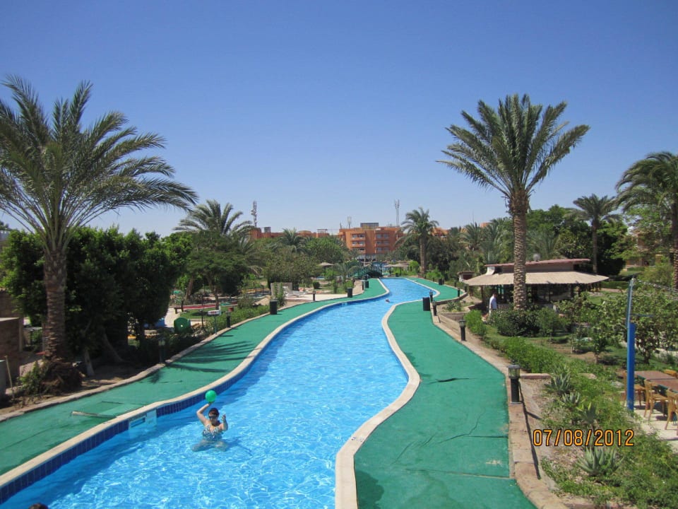 Nil Golden Beach Resort