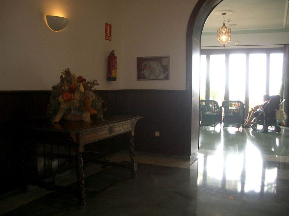 Blick in die Bar Hotel El Fuerte Marbella