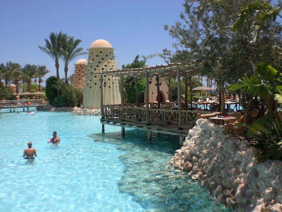 Eine Ansicht vom Pool Grand Makadi