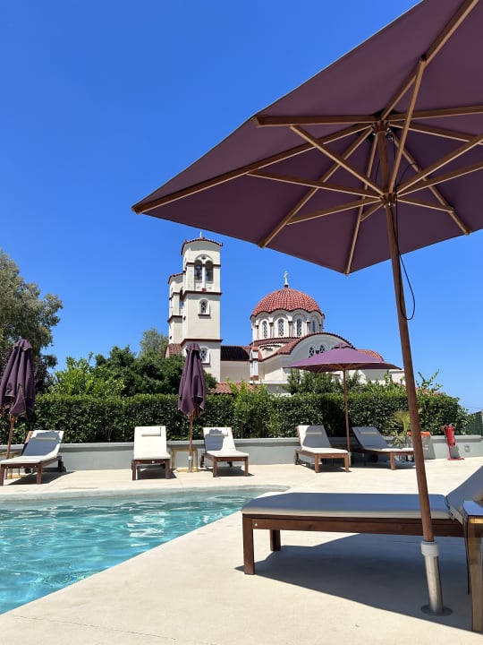 Pool Harmony Boutique Resort