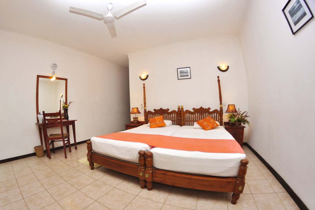 Deluxe double room with sea view Royal Beach Resort