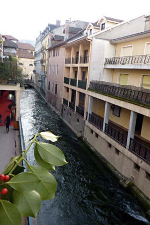 Vue sur le canal Alexandra Hotel
