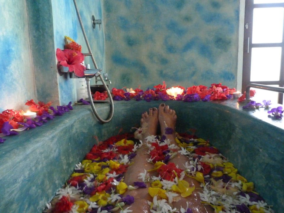 Blütenbad Shunyata Villa